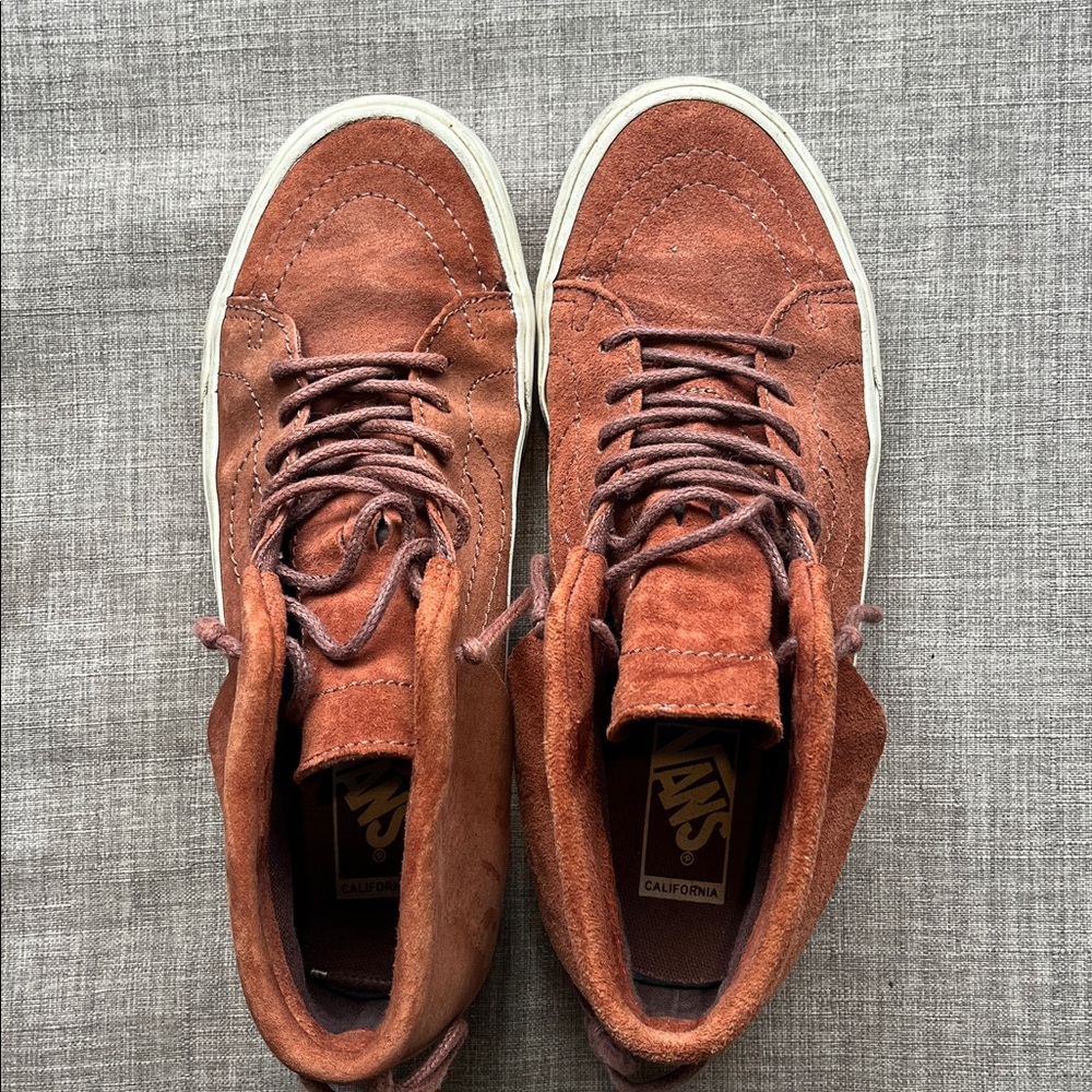 Van's Leather Chukka Style Skate Shoes M8.5 W10 - Picture 2 of 9